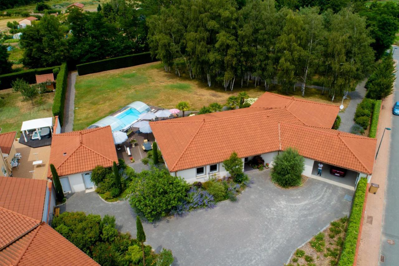 Au fil du Vizézy - Chambre d'hôtes Savigneux  Exterior foto